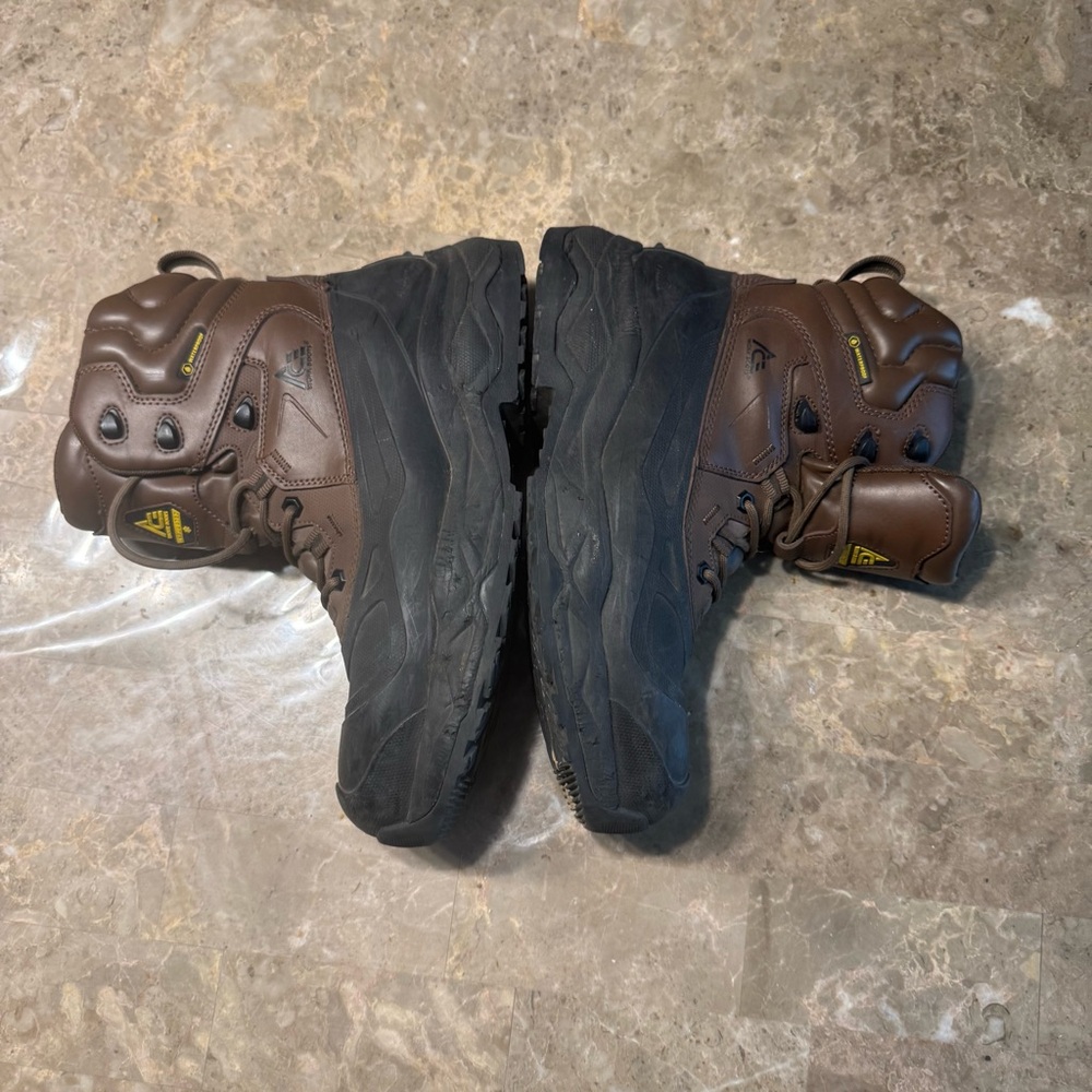 ACE Work Boots 
Insulated Waterproof Boots Mens size 9 Women's size 10.5